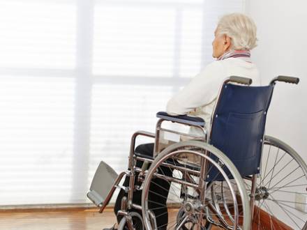 What Can I Do if My Parent’s Nurses Are Abusive During Palliative Care?